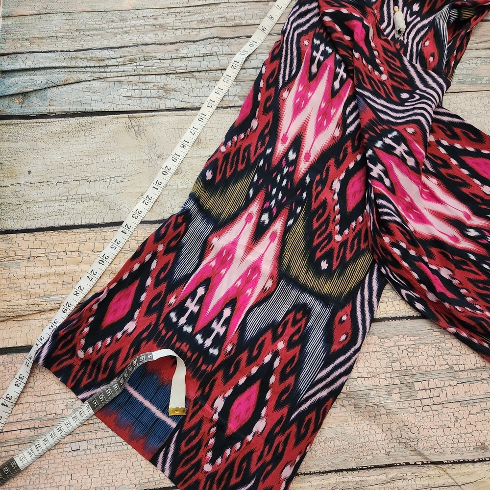 Vibrant Geometric Patterned Pants - Picture 5 of 14